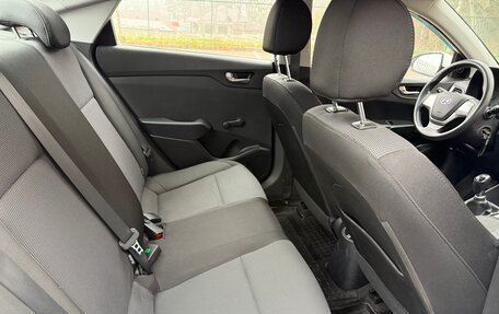 Hyundai Solaris II рестайлинг, 2017 год, 840 000 рублей, 17 фотография