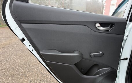 Hyundai Solaris II рестайлинг, 2017 год, 840 000 рублей, 26 фотография