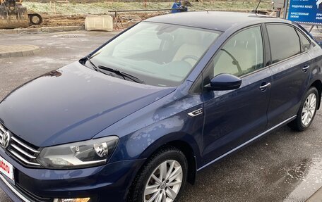 Volkswagen Polo VI (EU Market), 2017 год, 1 300 000 рублей, 3 фотография