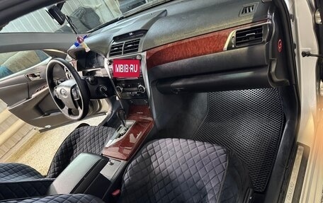 Toyota Camry, 2012 год, 1 250 000 рублей, 11 фотография