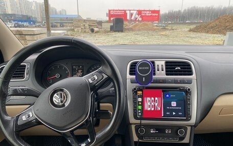 Volkswagen Polo VI (EU Market), 2017 год, 1 300 000 рублей, 5 фотография