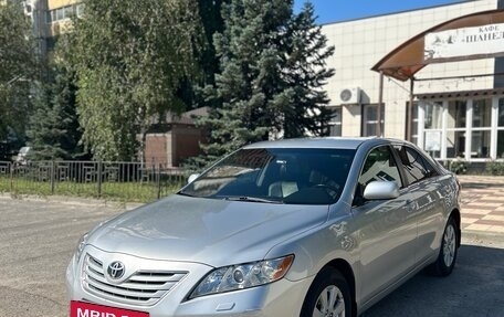 Toyota Camry, 2008 год, 1 090 000 рублей, 2 фотография