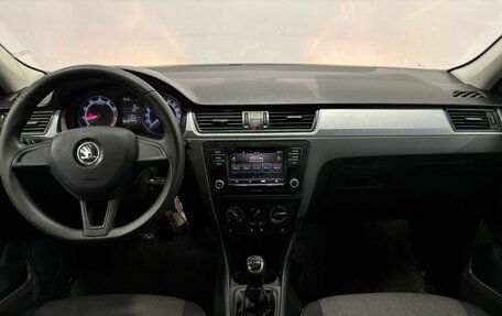 Skoda Rapid I, 2017 год, 1 090 000 рублей, 9 фотография