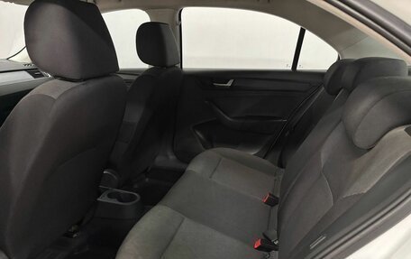 Skoda Rapid I, 2017 год, 1 090 000 рублей, 13 фотография