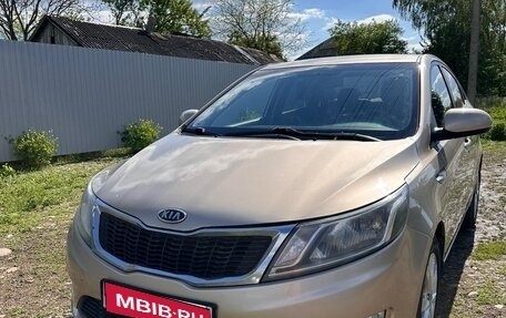 KIA Rio III рестайлинг, 2011 год, 800 000 рублей, 1 фотография