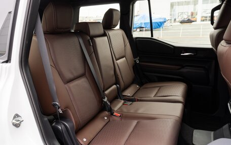 Toyota Land Cruiser Prado, 2025 год, 11 995 000 рублей, 9 фотография