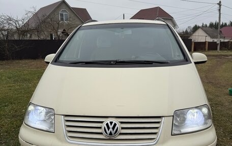 Volkswagen Sharan I рестайлинг, 2008 год, 870 000 рублей, 4 фотография