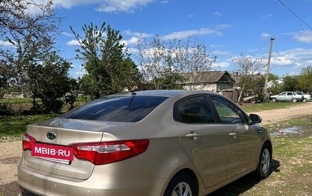 KIA Rio III рестайлинг, 2011 год, 800 000 рублей, 3 фотография