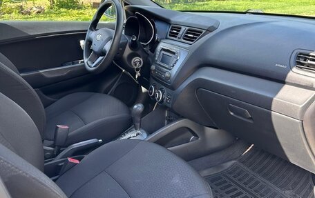 KIA Rio III рестайлинг, 2011 год, 800 000 рублей, 6 фотография