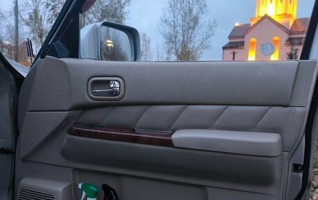 Nissan Patrol, 2008 год, 2 250 000 рублей, 18 фотография