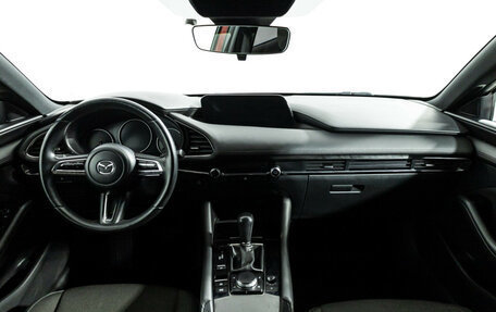 Mazda 3, 2019 год, 2 299 700 рублей, 13 фотография