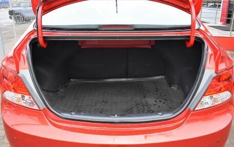 Hyundai Solaris II рестайлинг, 2011 год, 889 000 рублей, 10 фотография