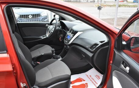 Hyundai Solaris II рестайлинг, 2011 год, 889 000 рублей, 12 фотография