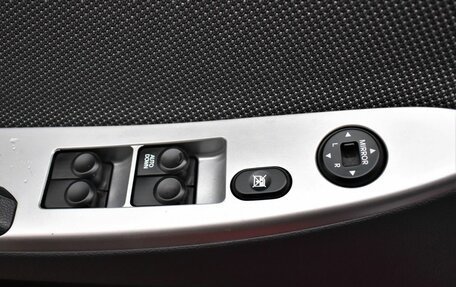 Hyundai Solaris II рестайлинг, 2011 год, 889 000 рублей, 19 фотография