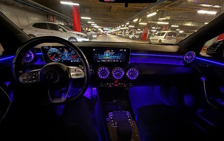 Mercedes-Benz A-Класс, 2018 год, 2 550 000 рублей, 3 фотография