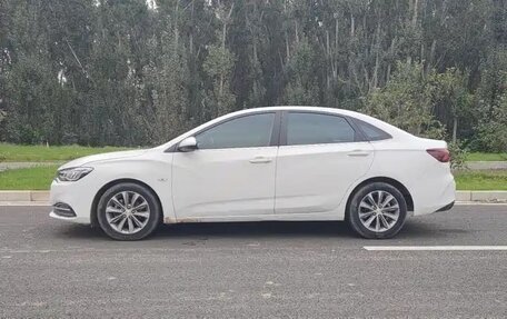 Chevrolet Monza, 2022 год, 1 240 900 рублей, 7 фотография