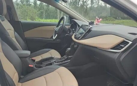 Chevrolet Monza, 2022 год, 1 240 900 рублей, 10 фотография