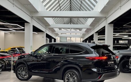 Toyota Highlander, 2025 год, 5 999 000 рублей, 4 фотография