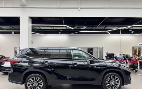 Toyota Highlander, 2025 год, 5 999 000 рублей, 8 фотография