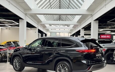 Toyota Highlander, 2025 год, 5 999 000 рублей, 12 фотография