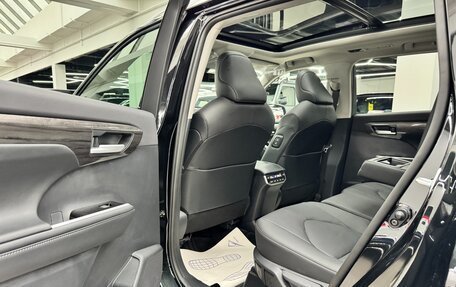 Toyota Highlander, 2025 год, 5 999 000 рублей, 22 фотография