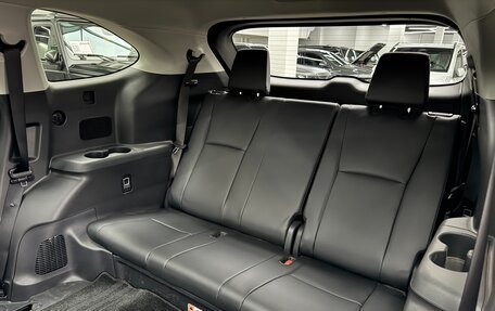 Toyota Highlander, 2025 год, 5 999 000 рублей, 27 фотография