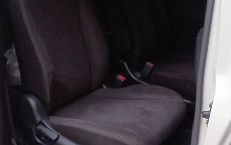 Honda Freed I, 2010 год, 800 000 рублей, 6 фотография