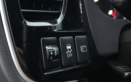 Mitsubishi Outlander III рестайлинг 3, 2015 год, 1 770 000 рублей, 22 фотография