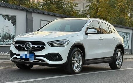 Mercedes-Benz GLA, 2021 год, 2 690 000 рублей, 2 фотография