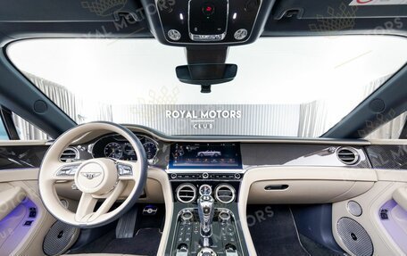 Bentley Continental GT III, 2021 год, 22 200 000 рублей, 10 фотография