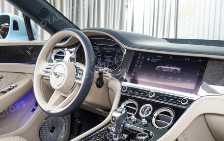 Bentley Continental GT III, 2021 год, 22 200 000 рублей, 11 фотография