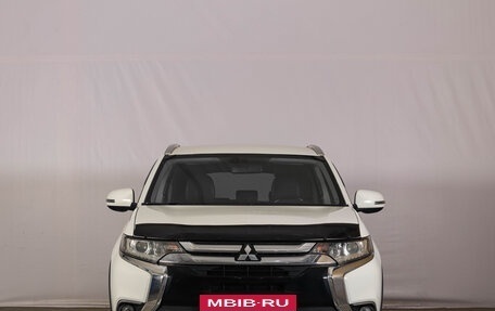 Mitsubishi Outlander III рестайлинг 3, 2015 год, 1 679 000 рублей, 2 фотография