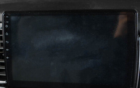 Mitsubishi Outlander III рестайлинг 3, 2015 год, 1 679 000 рублей, 18 фотография