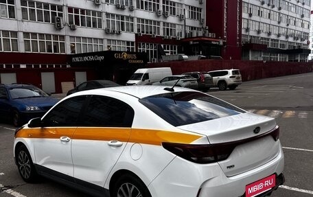 KIA Rio IV, 2021 год, 1 250 000 рублей, 3 фотография