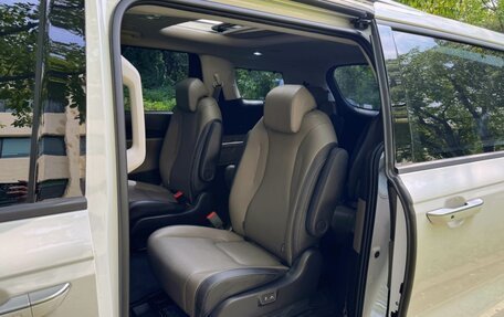 KIA Carnival, 2024 год, 5 200 000 рублей, 16 фотография