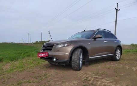 Infiniti FX I, 2003 год, 1 100 000 рублей, 3 фотография
