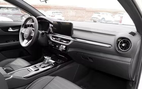 KIA K3, 2025 год, 2 180 000 рублей, 16 фотография