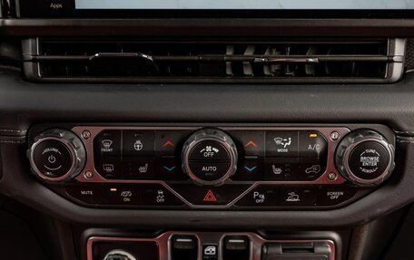 Jeep Wrangler, 2025 год, 244 218 рублей, 25 фотография