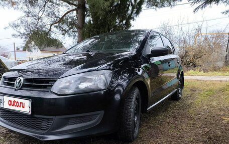 Volkswagen Polo VI (EU Market), 2011 год, 520 000 рублей, 2 фотография