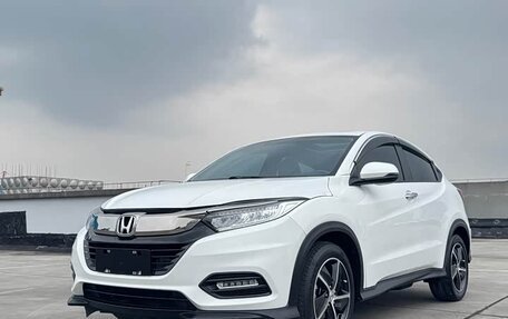 Honda Vezel, 2022 год, 1 438 000 рублей, 1 фотография