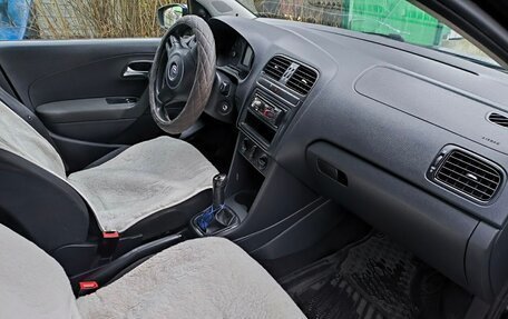 Volkswagen Polo VI (EU Market), 2011 год, 520 000 рублей, 20 фотография