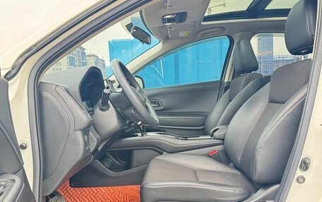 Honda Vezel, 2022 год, 1 438 000 рублей, 11 фотография