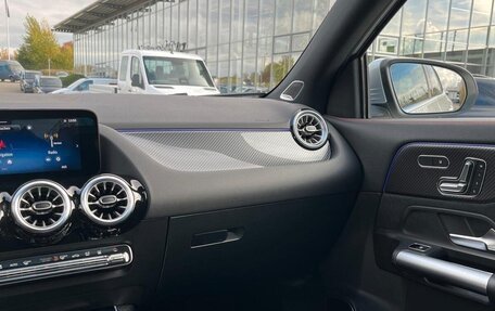 Mercedes-Benz GLA, 2025 год, 5 200 000 рублей, 10 фотография