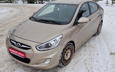 Hyundai Solaris II рестайлинг, 2014 год, 900 000 рублей, 4 фотография