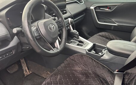 Toyota RAV4, 2025 год, 4 100 000 рублей, 11 фотография