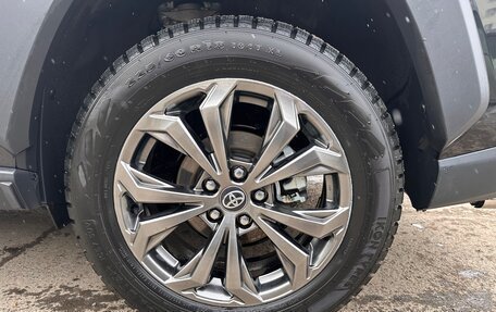 Toyota RAV4, 2025 год, 4 100 000 рублей, 10 фотография