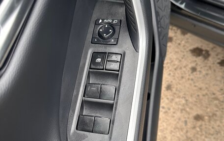 Toyota RAV4, 2025 год, 4 100 000 рублей, 14 фотография