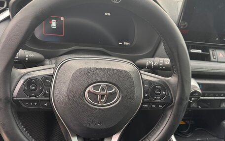 Toyota RAV4, 2025 год, 4 100 000 рублей, 19 фотография