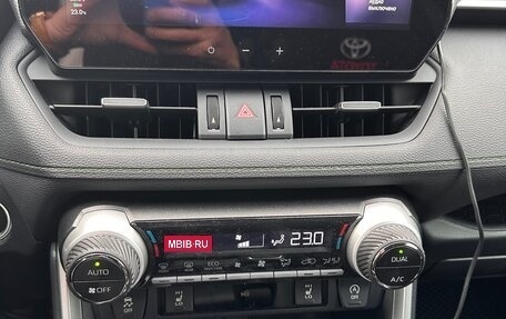 Toyota RAV4, 2025 год, 4 100 000 рублей, 23 фотография