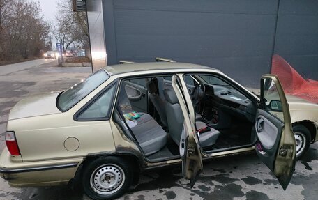 Daewoo Nexia I рестайлинг, 2005 год, 200 000 рублей, 10 фотография